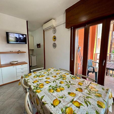 Easy Apartments Peschiera Peschiera del Garda Exterior photo